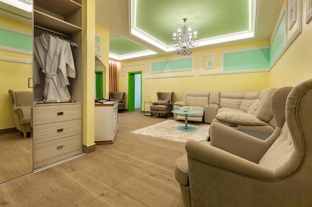 Undersun Hotel Gribovka